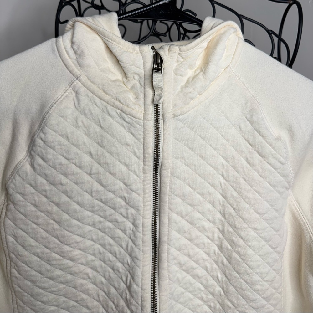 L.L. Bean Quilted Full-Zip Hoodie Lightweight Jacket Cream Mock Neck - Picture 2 of 11